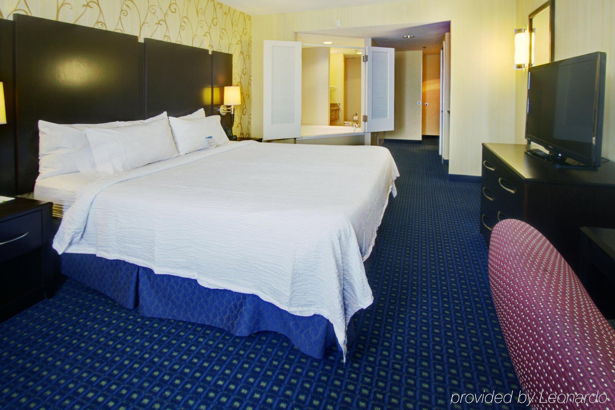 Fairfield Inn & Suites By Marriott New York Long Island City/Manhattan View Exterior foto